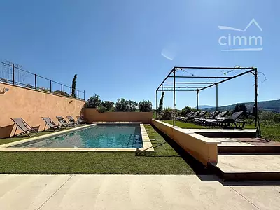 Maison, 280 m²