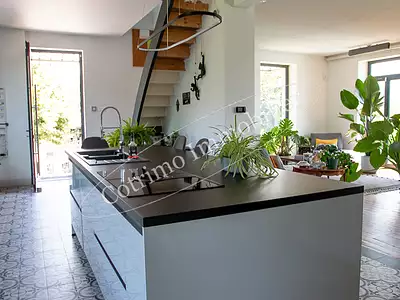 Maison, 176 m²