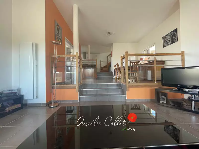 Maison, 112 m²