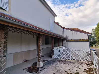Maison, 196 m²