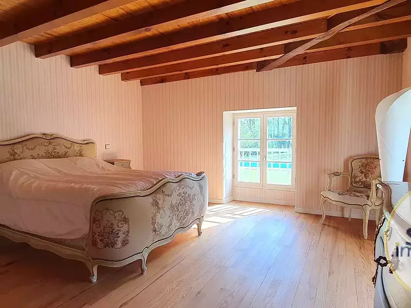 Maison, 307 m²