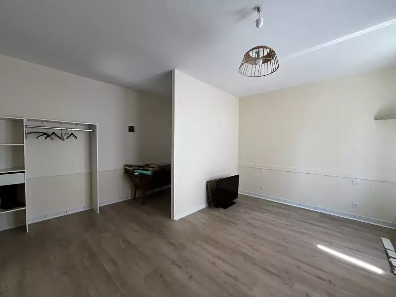 Maison, 185 m²