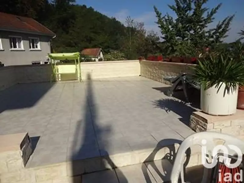 Maison, 240 m²