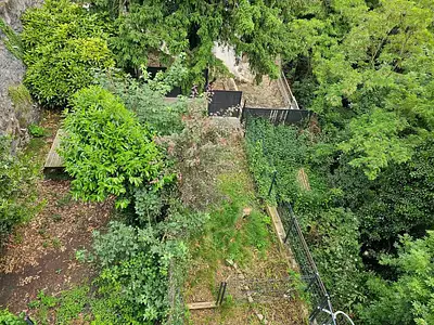 Terrain, 317 m²