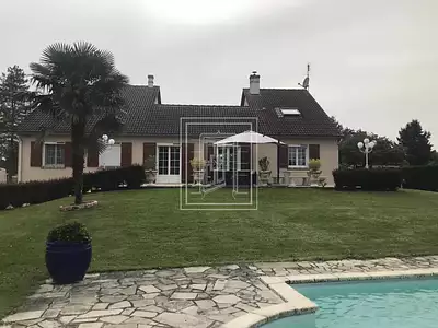 Maison, 169 m²
