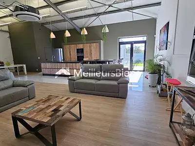 Maison, 310 m²