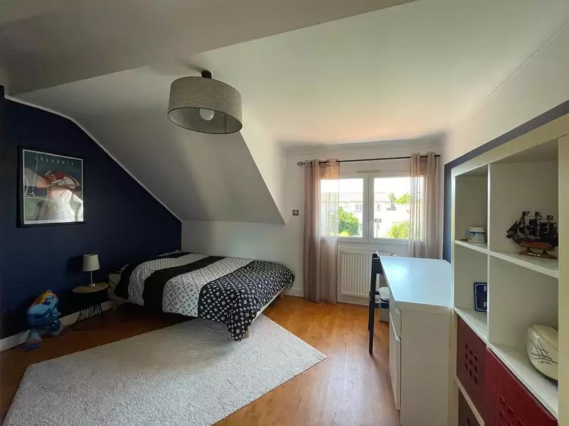 Maison, 168 m²
