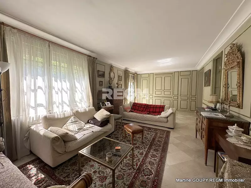 Maison, 160 m²