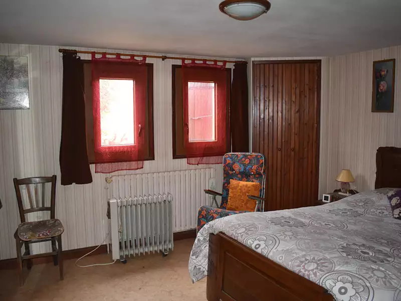 Maison, 240 m²