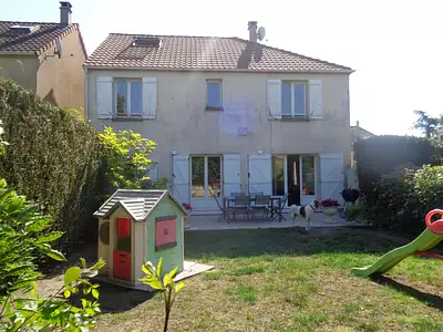Maison, 146 m²