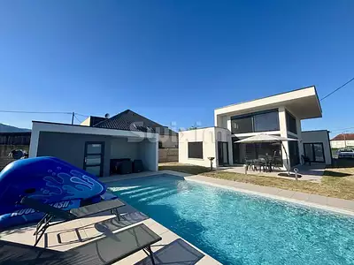 Maison, 157,77 m²