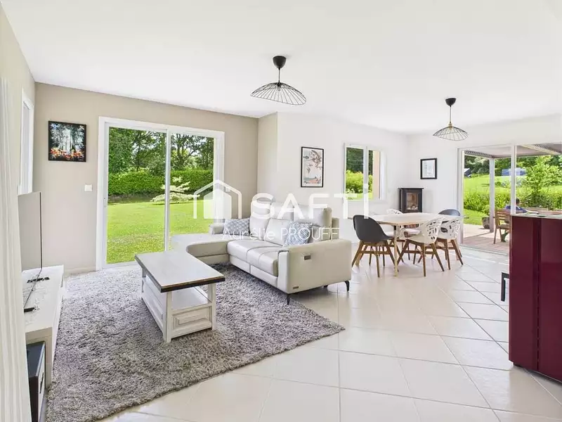 Maison, 132 m²