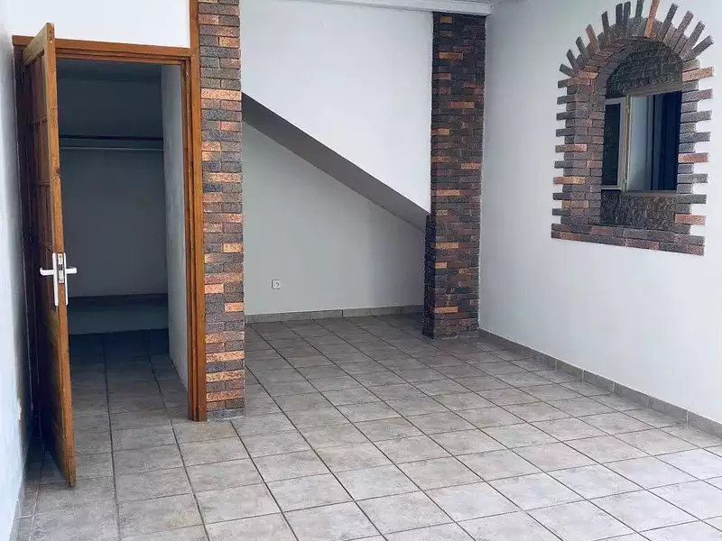Maison, 83,8 m²