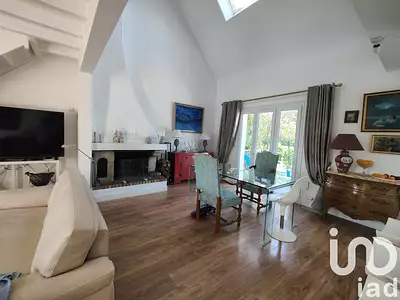 Maison, 170 m²