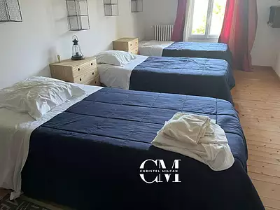 Maison, 585 m²