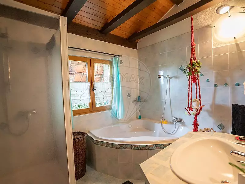 Maison, 247 m²