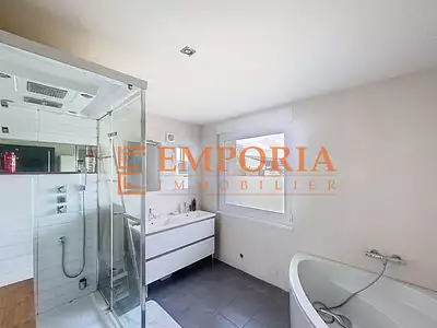 Maison, 105,69 m²