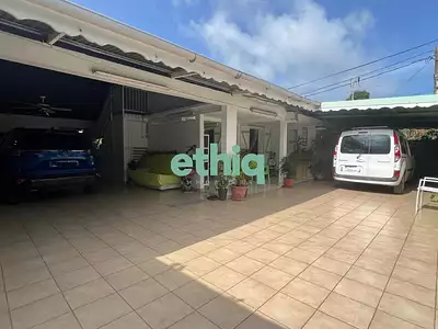 Maison, 128,37 m²