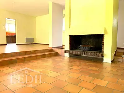 Maison, 131 m²