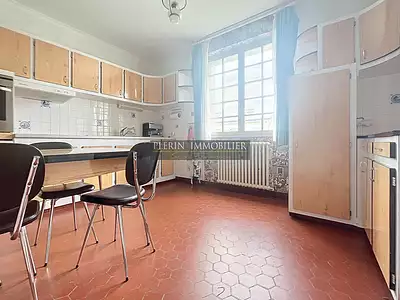 Maison, 222 m²