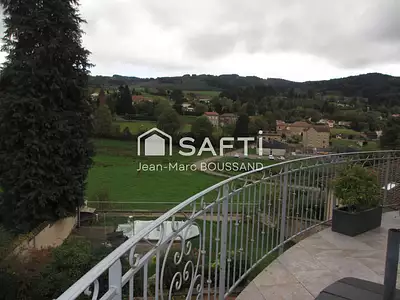 Maison, 270 m²