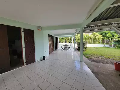 Maison, 176 m²