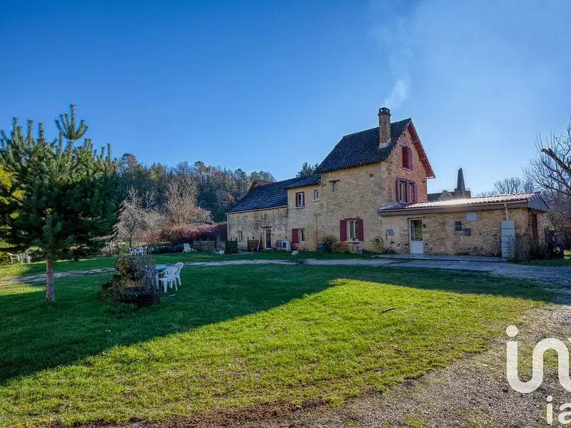 Maison, 222 m²