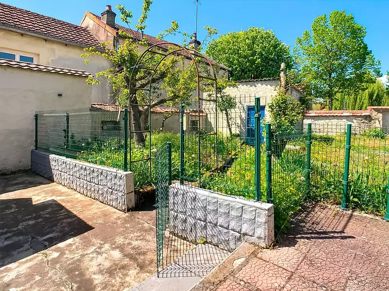 Maison, 163 m²