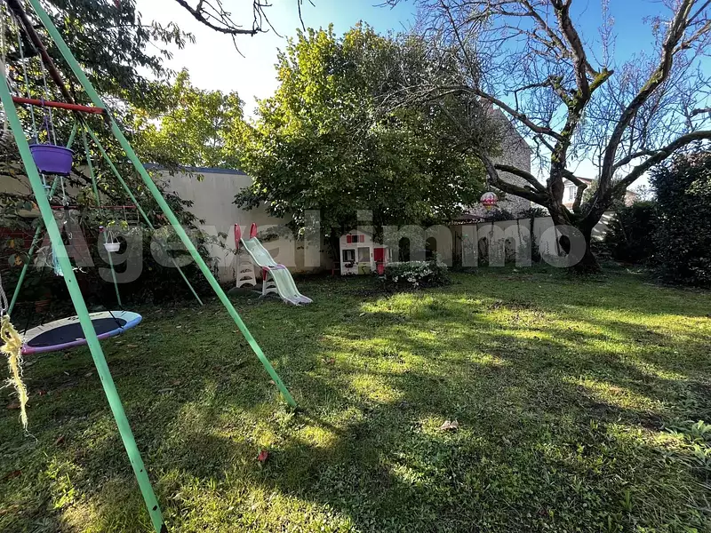 Maison, 148 m²