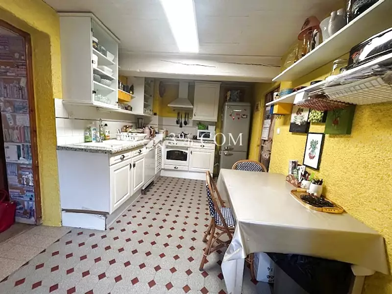 Maison, 165 m²