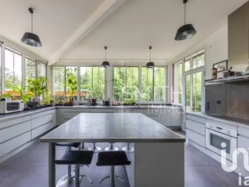 Maison, 223 m²