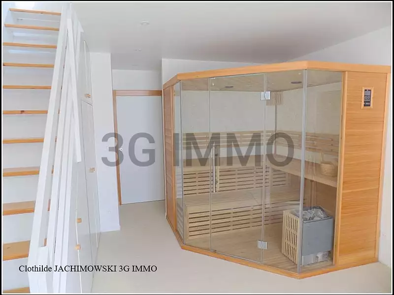 Maison, 302 m²