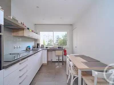 Appartement, 107,8 m²