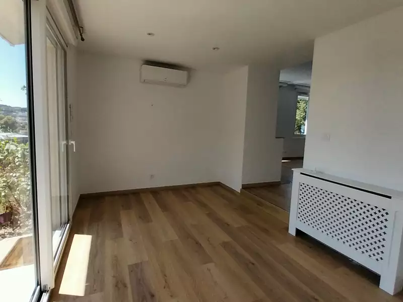 Maison, 198 m²