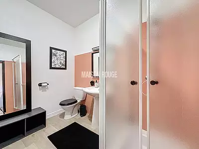 Immeuble, 180 m²