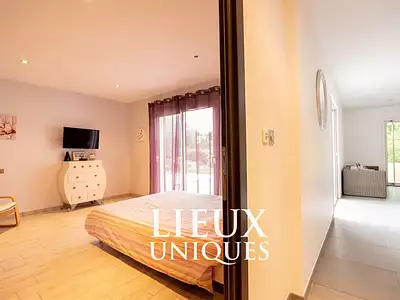 Maison, 218 m²
