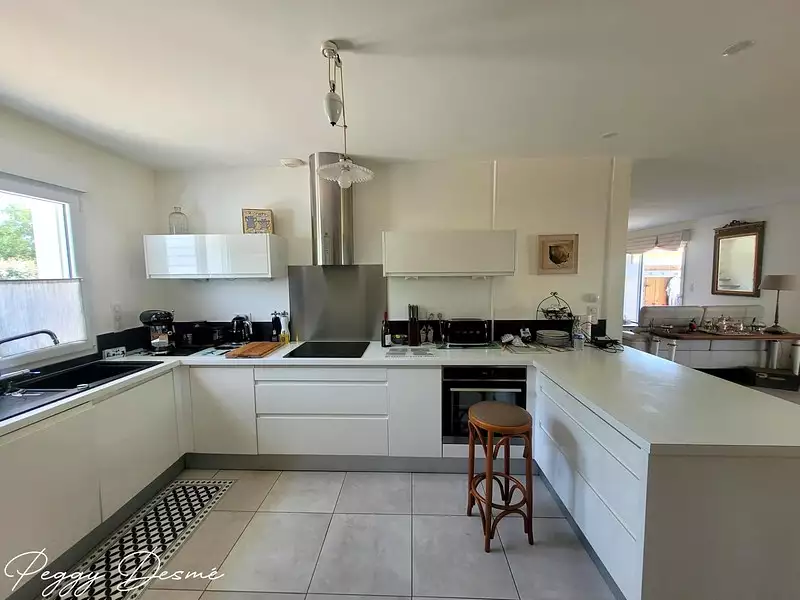 Maison, 170 m²