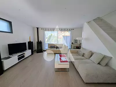 Maison, 106 m²