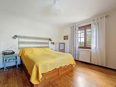 Maison, 195 m²