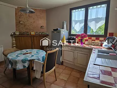 Maison, 180 m²