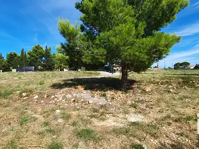 Terrain, 1 017 m²