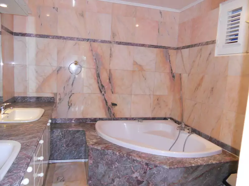 Maison, 160 m²
