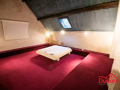 Maison, 285 m²