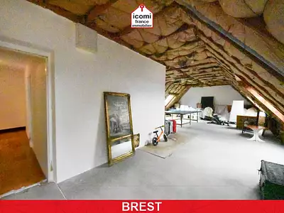 Maison, 248 m²