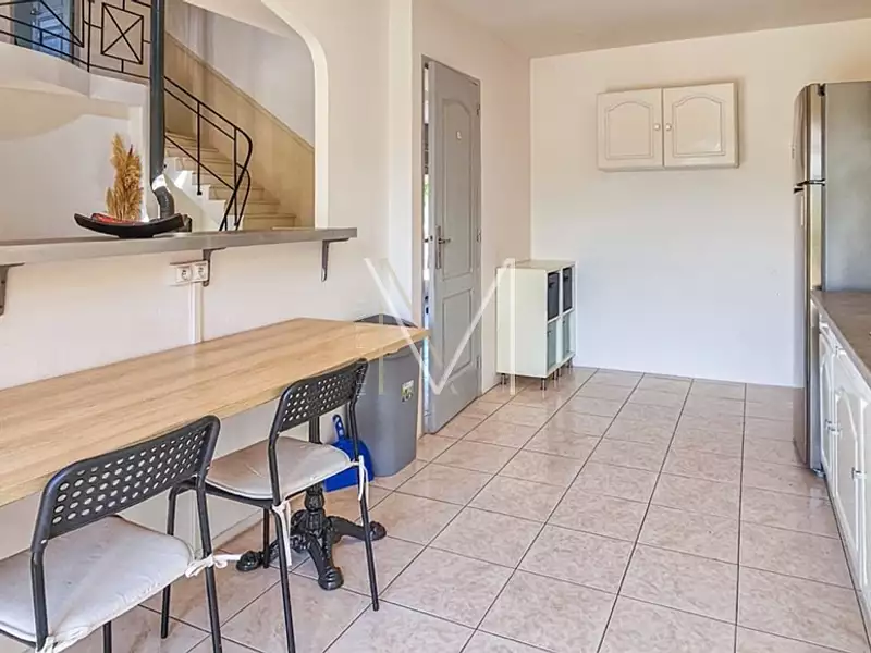 Maison, 300 m²