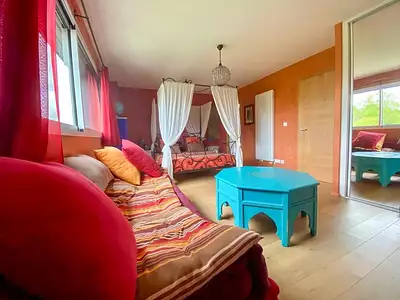 Maison, 242 m²