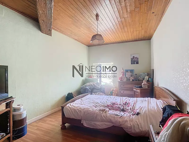 Immeuble, 175 m²