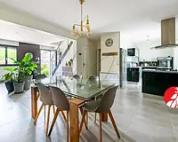 Maison, 145 m²