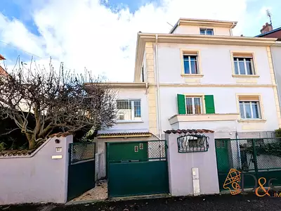 Maison, 175 m²