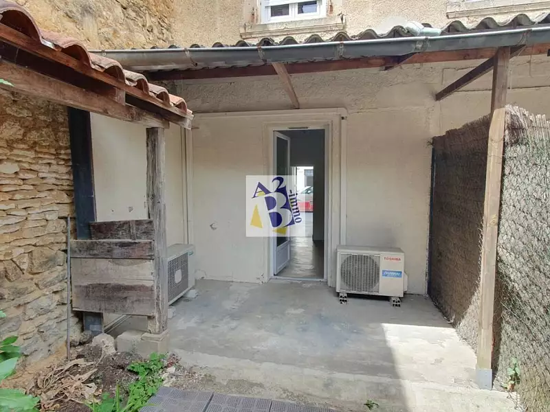 Immeuble, 113 m²